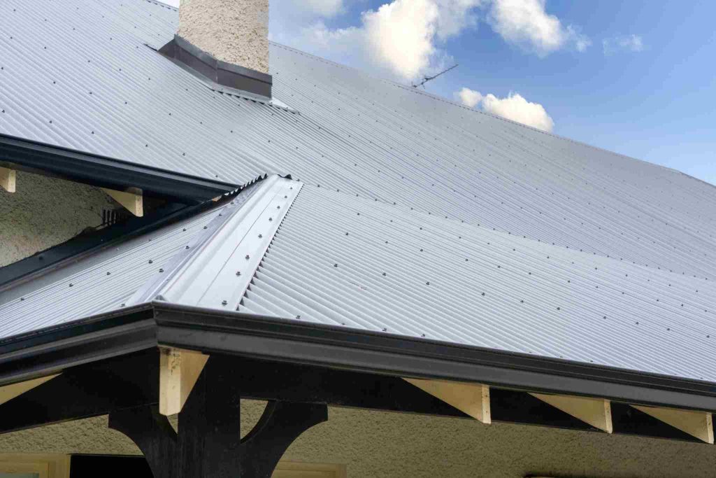 Metal Roof vs. Tile Roof: A Comprehensive Guide for Australian Homeowners