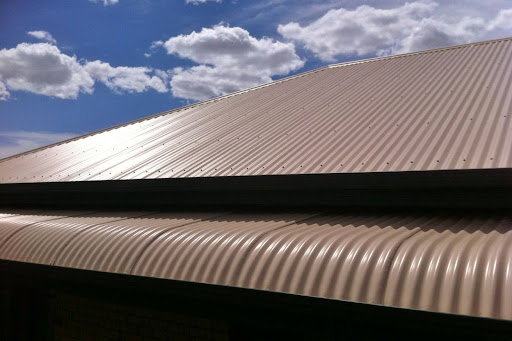 A brown variety of COLORBOND® roofing with light, reflective shade showcasing one of the many benefits of COLORBOND® roofing – colour options and aesthetics 