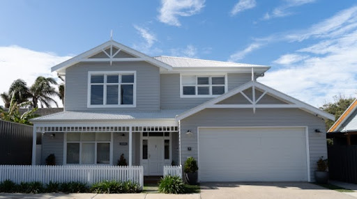 Surfmist COLORBOND® roof and gutter colour combination in Port Noarlunga by Roof & Render SA 